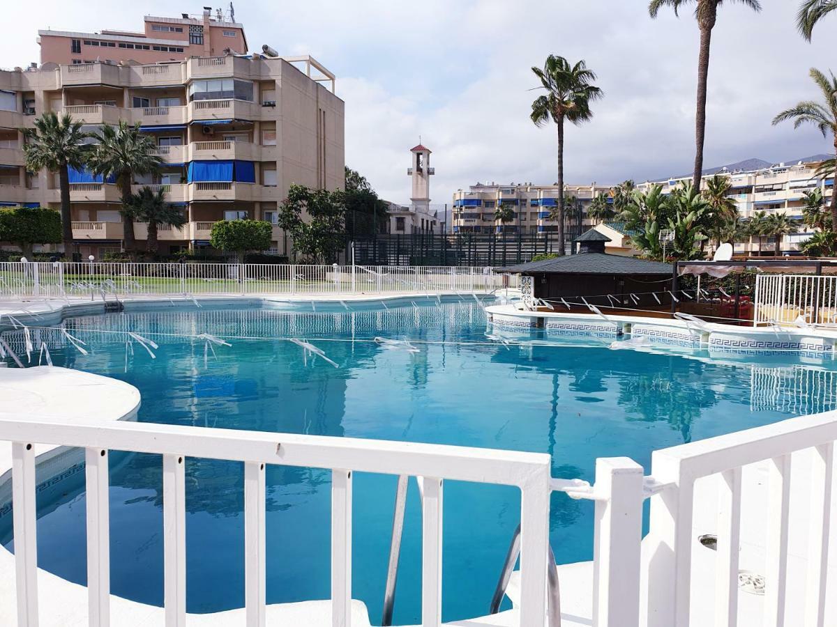 Golf Coast Los Alamos, Primera Linea De Playa Torremolinos Exterior foto